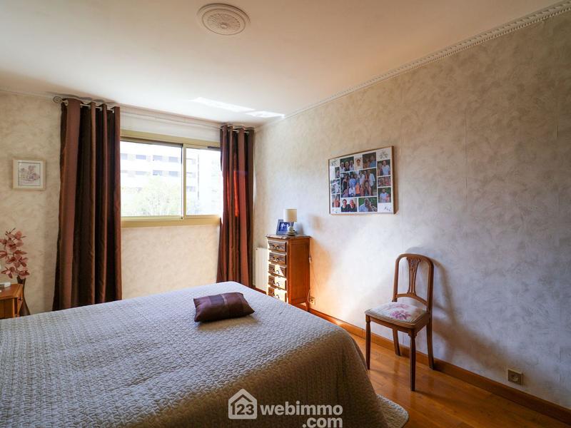 Appartement - 118 m² - 5 pièces