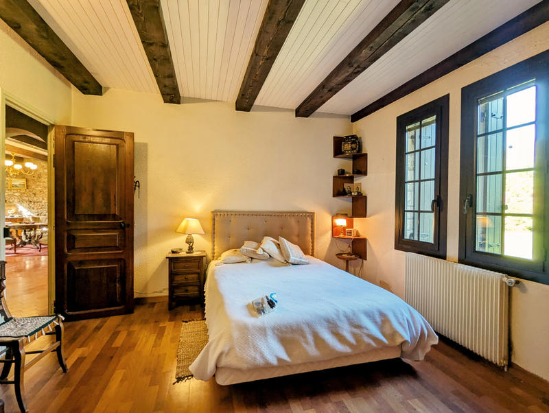 Maison - 200 m² - 7 pièces