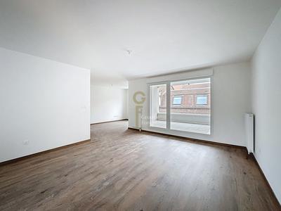 Appartement - 93 m² - 4 pièces