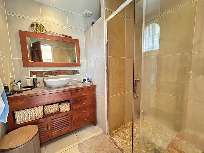 Villa - 202 m² - 7 pièces