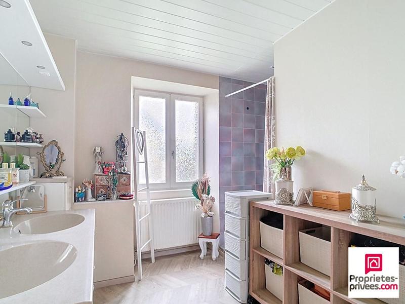 Maison - 156 m² - 6 pièces