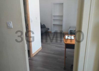 Immeuble - 141 m² - 9 pièces