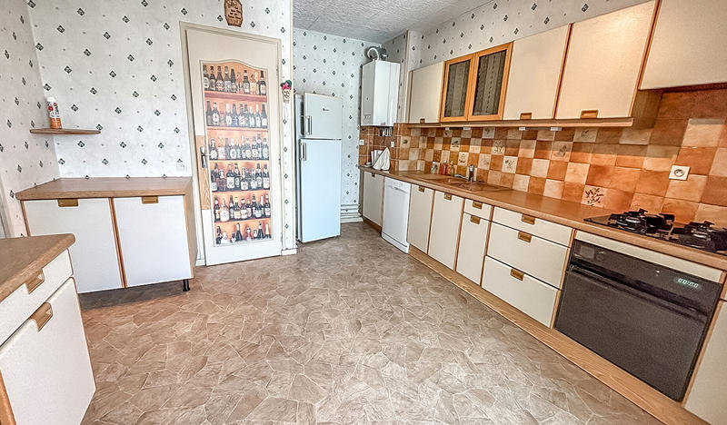 Appartement - 101 m² - 4 pièces