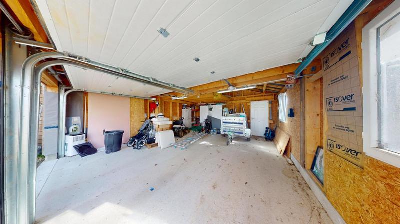 Maison - 205 m² - 6 pièces