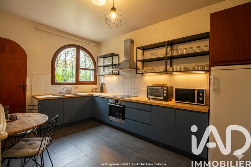 Maison - 175 m² - 6 pièces