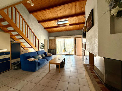 Maison - 140 m² - 5 pièces