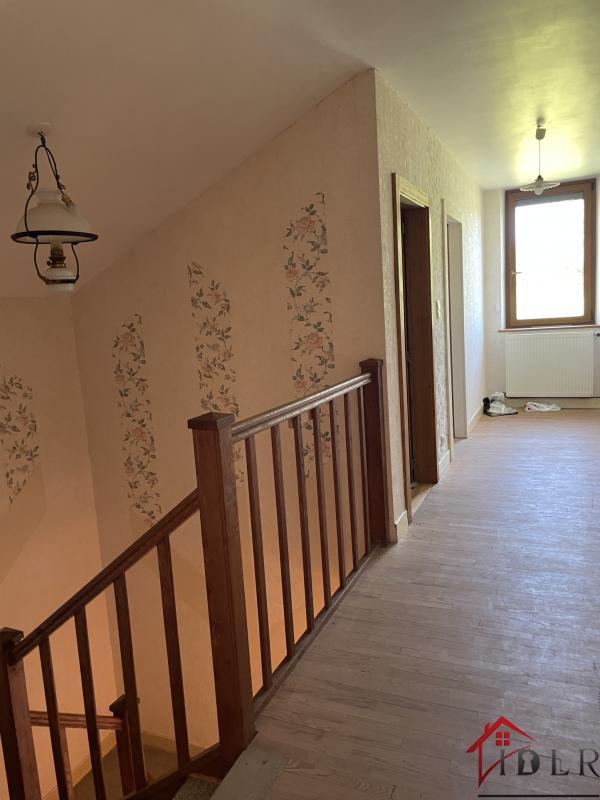 Maison - 250 m² - 7 pièces