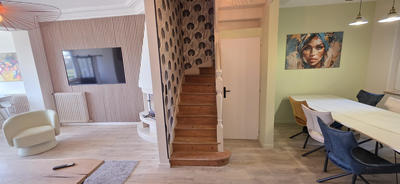 Villa - 200 m² - 8 pièces