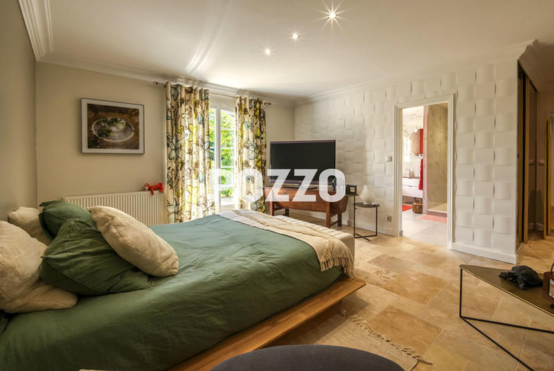 Maison - 157 m² - 6 pièces