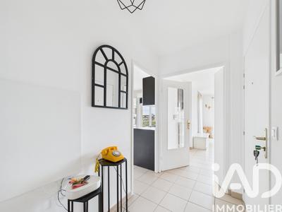 Appartement - 104 m² - 5 pièces