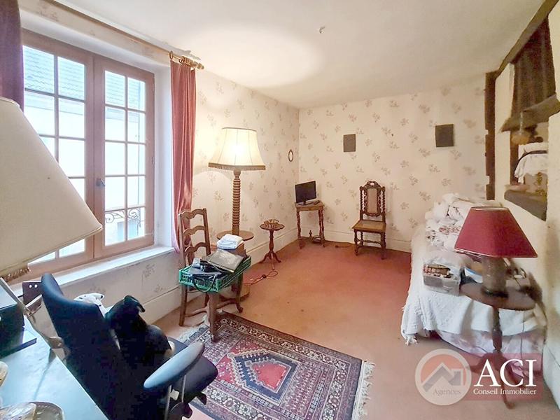 Maison - 280 m² - 5 pièces