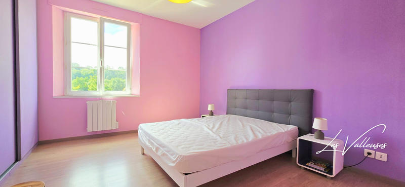 Maison - 213 m² - 8 pièces