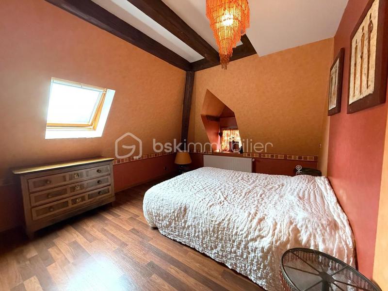 Maison - 303 m² - 10 pièces