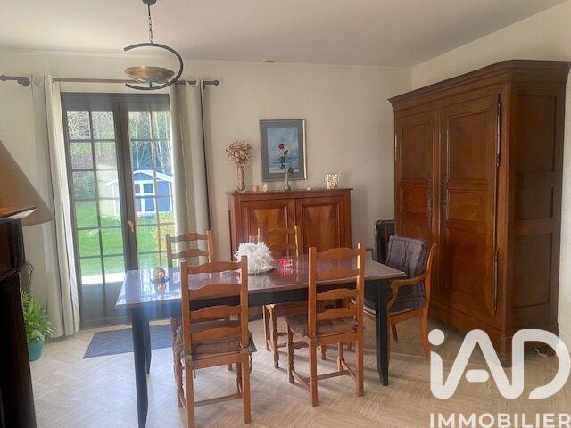 Maison - 140 m² - 7 pièces