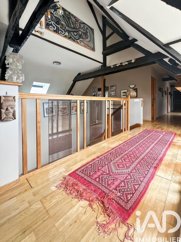 Maison de ville - 356 m² - 7 pièces