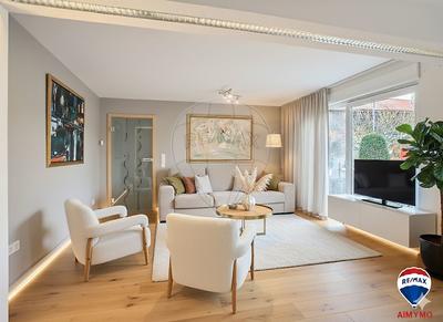 Maison - 222 m² - 6 pièces