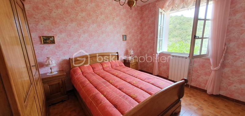 Villa - 179 m² - 6 pièces