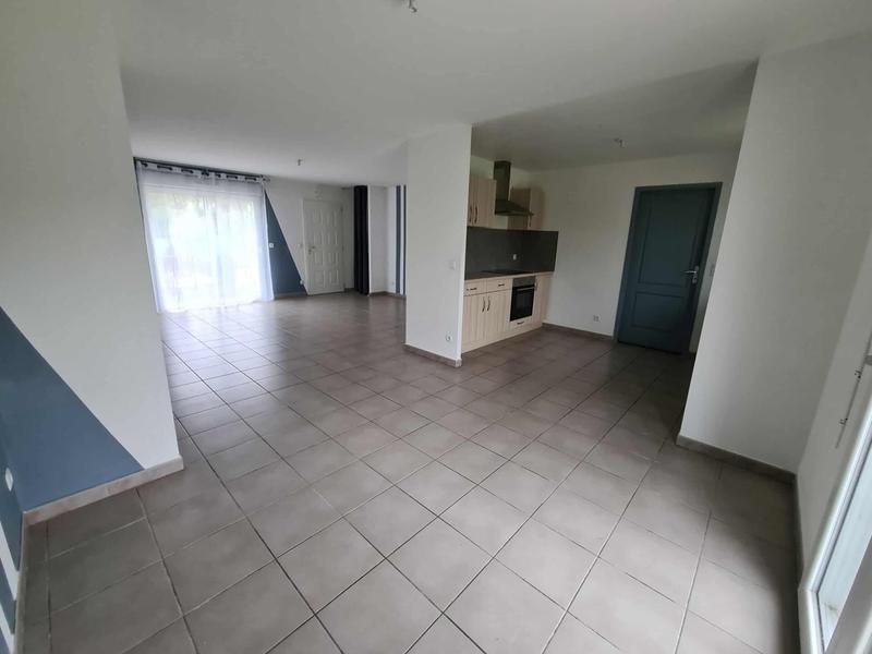 Maison - 91 m² - 5 pièces