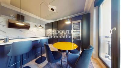 Appartement - 81 m² - 5 pièces