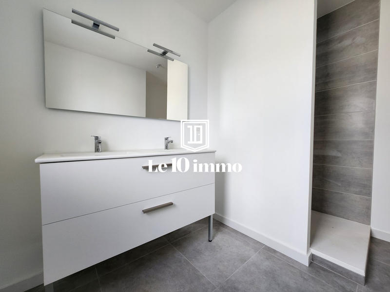 Maison - 114 m² - 6 pièces