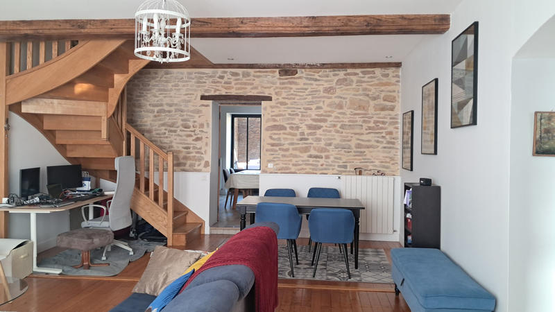 Maison - 156 m² - 8 pièces