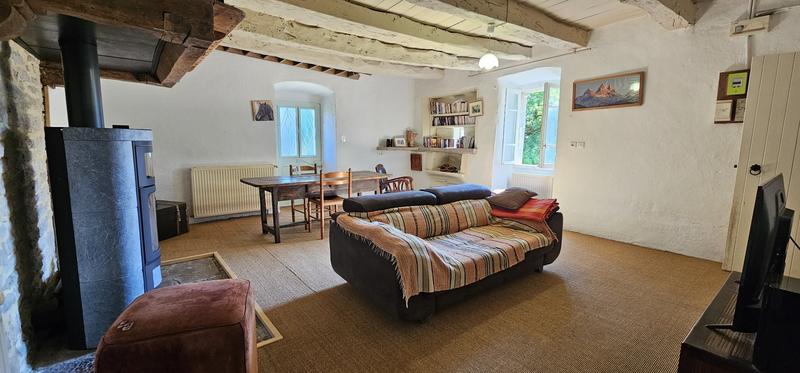 Propriété - 150 m² - 6 pièces