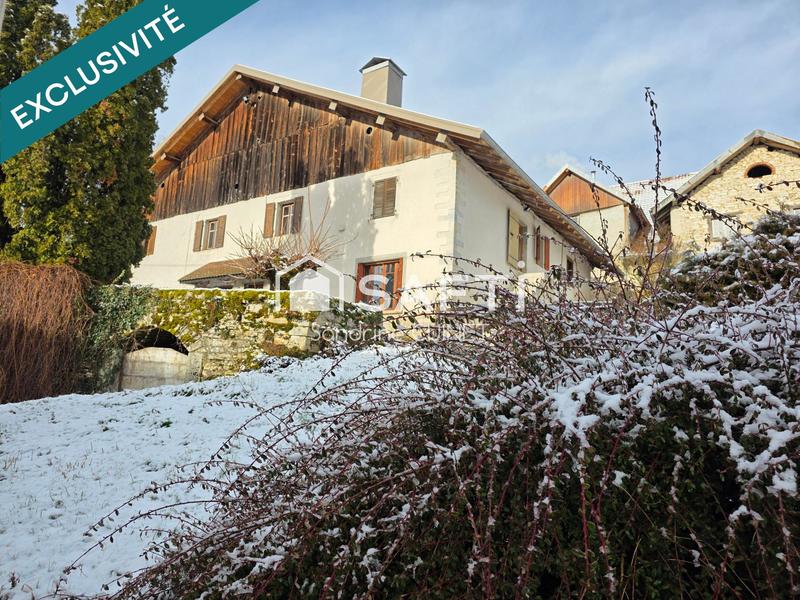 Maison - 270 m² - 10 pièces