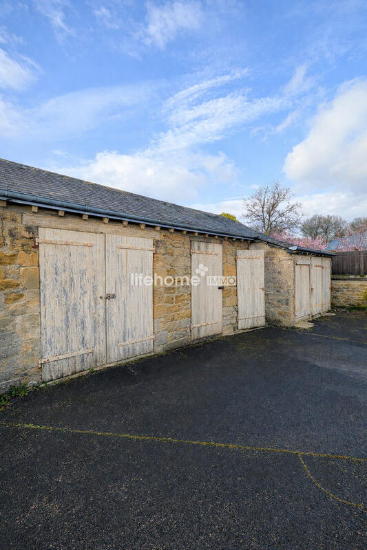 Maison - 144 m² - 4 pièces