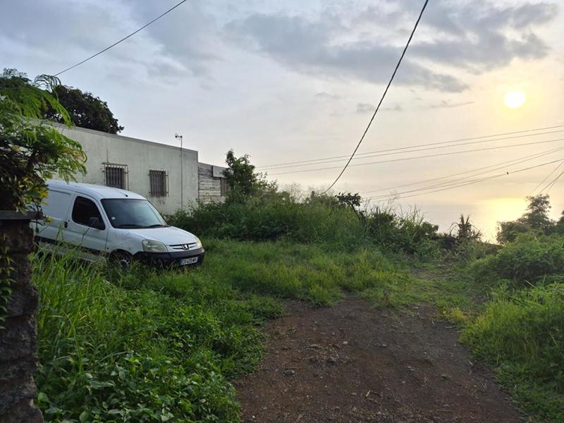 Terrain - 10 386 m²