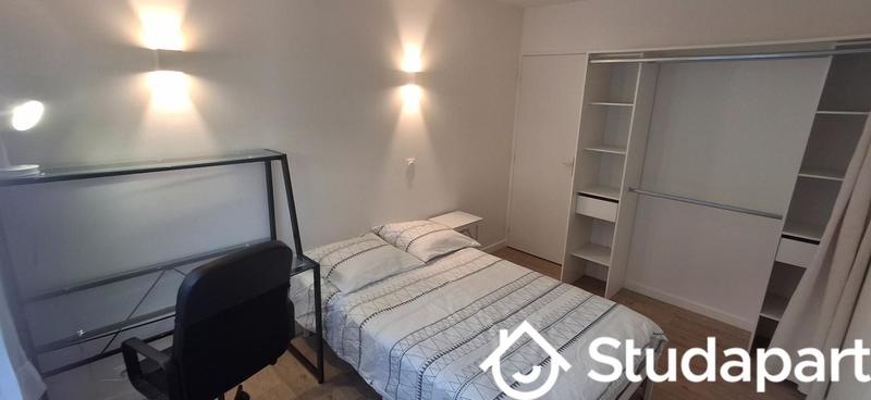 Chambre - 9 m² - 1 pièce