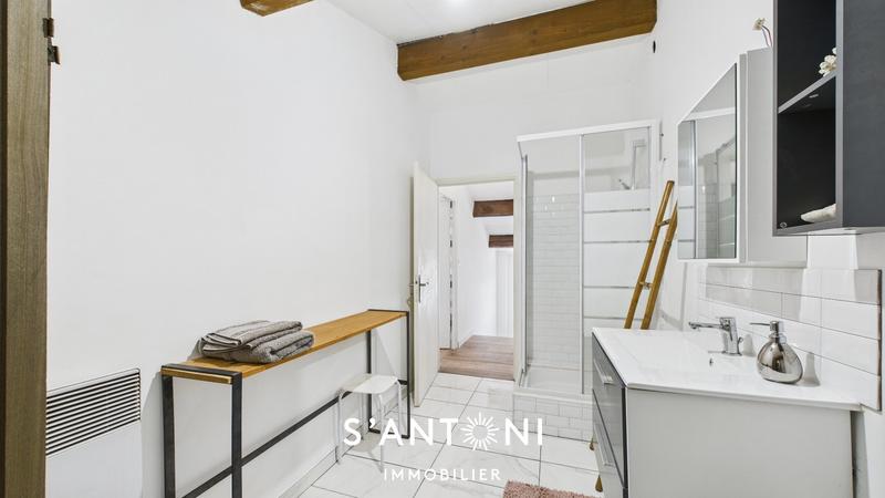 Maison - 189 m² - 5 pièces