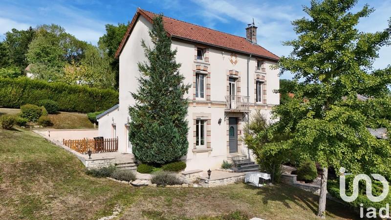 Maison - 200 m² - 5 pièces