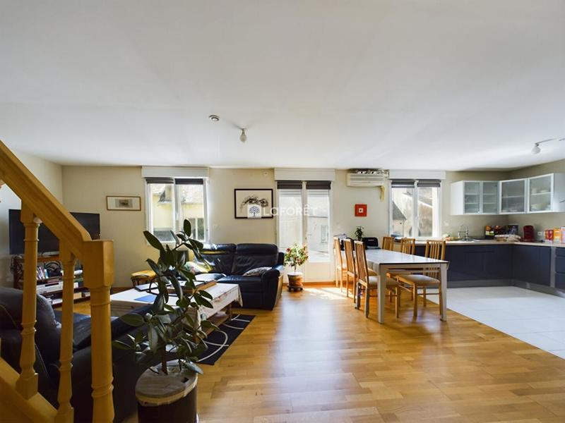 Maison - 126 m² - 7 pièces