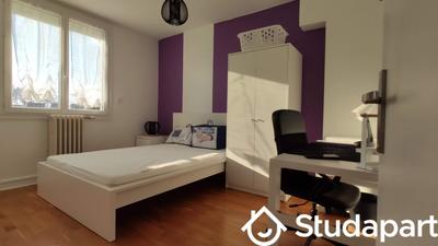 Chambre - 10 m² - 1 pièce