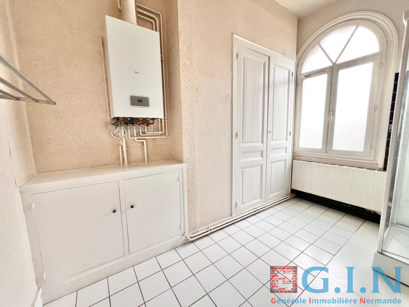 Appartement - 75 m² - 3 pièces