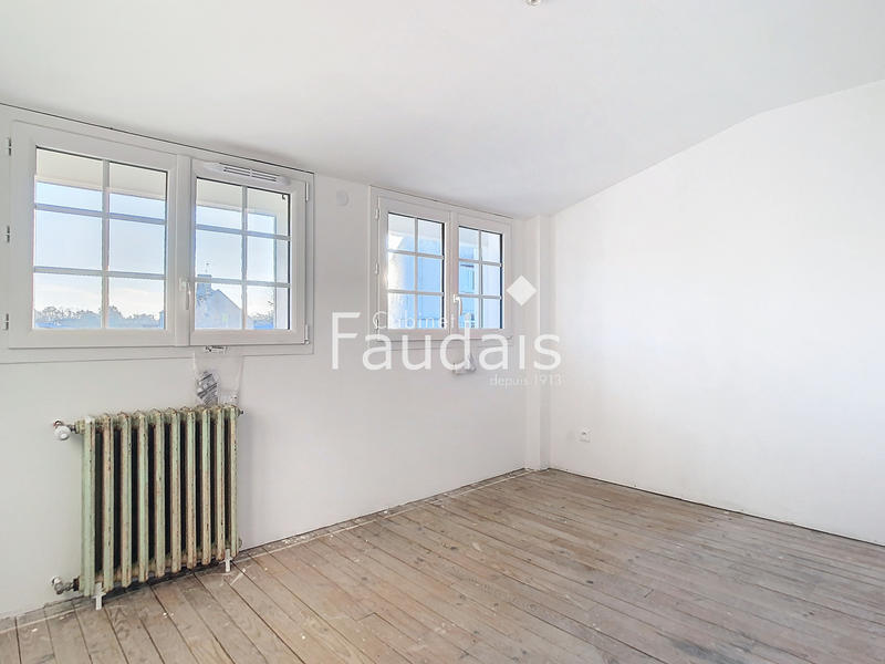 Maison - 105 m² - 6 pièces