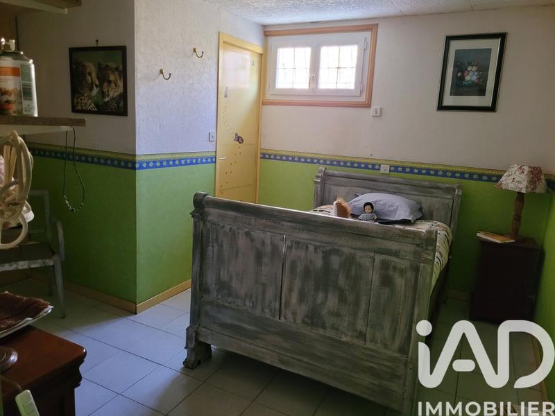 Maison - 176 m² - 7 pièces