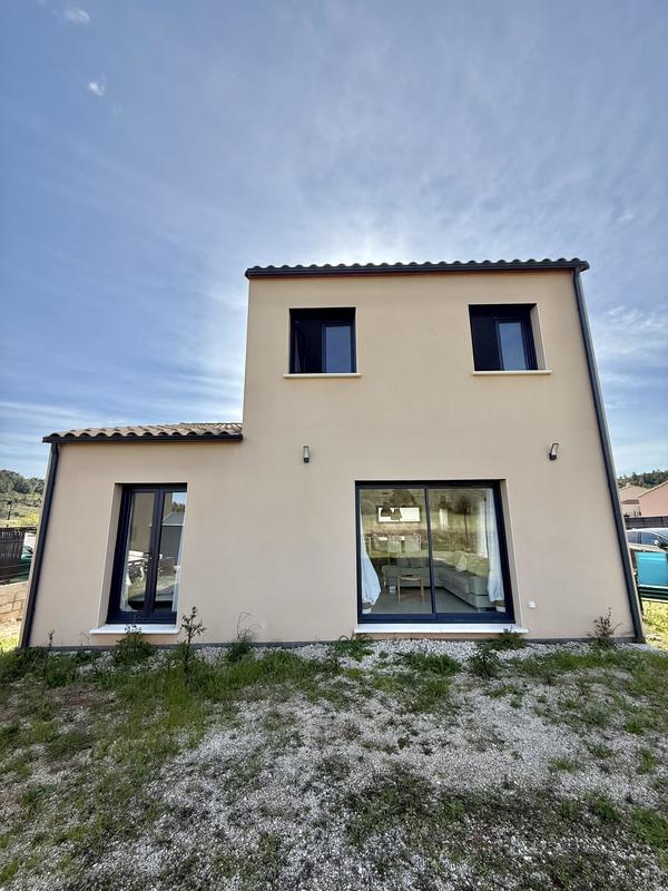 Villa - 113 m² - 5 pièces