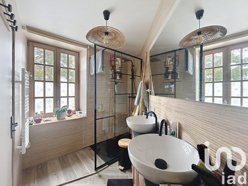 Maison - 187 m² - 5 pièces