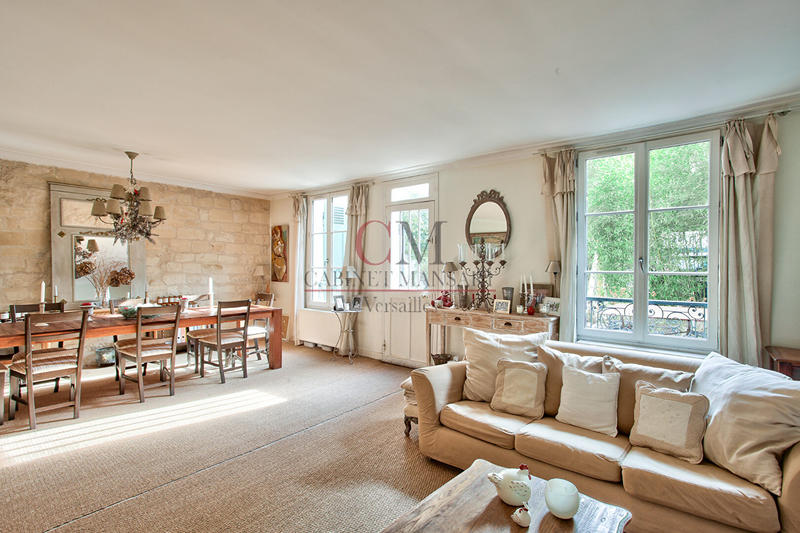 Maison - 169 m² - 7 pièces