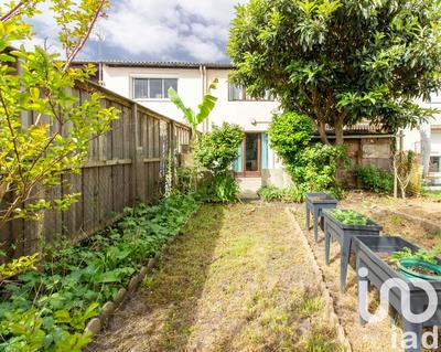 Maison - 96 m² - 5 pièces