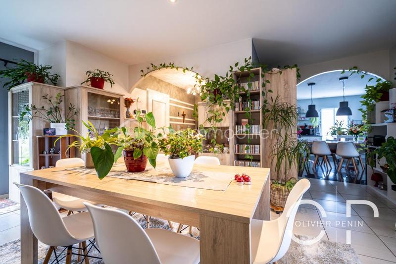 Maison - 154 m² - 7 pièces