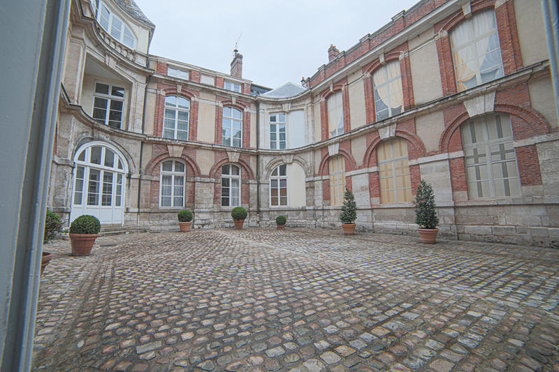 Appartement - 72 m² - 2 pièces