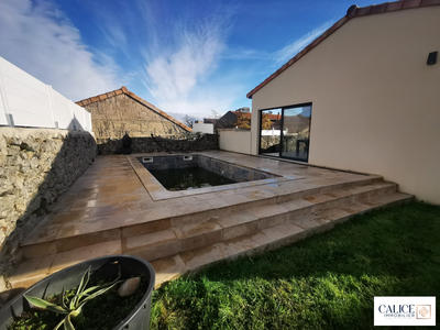 Maison - 83 m² - 4 pièces