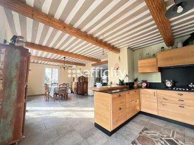 Maison - 120 m² - 6 pièces