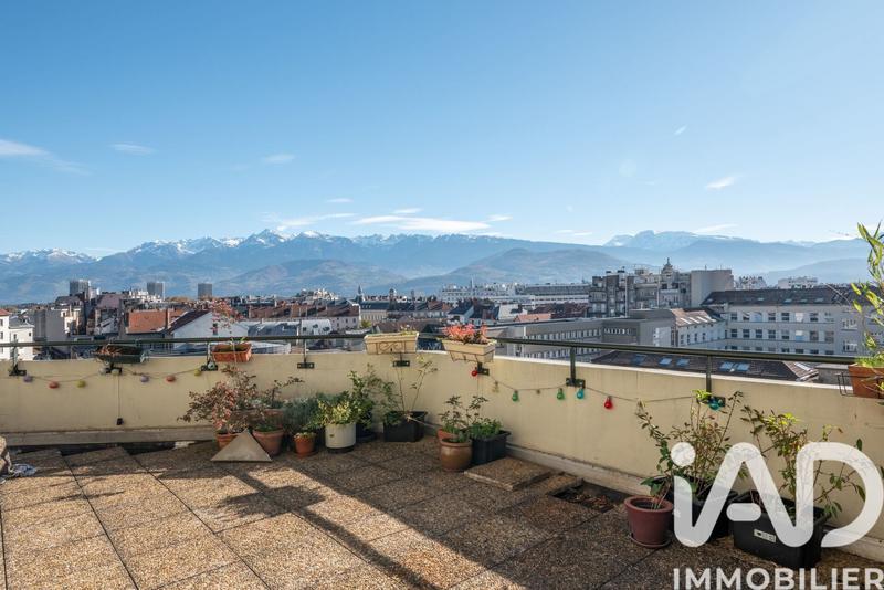 Appartement - 127 m² - 5 pièces