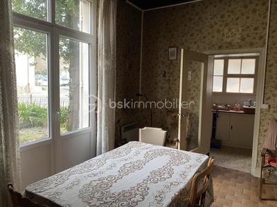 Immeuble - 250 m² - 8 pièces