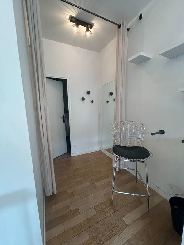 Local commercial - 24 m² - 1 pièce