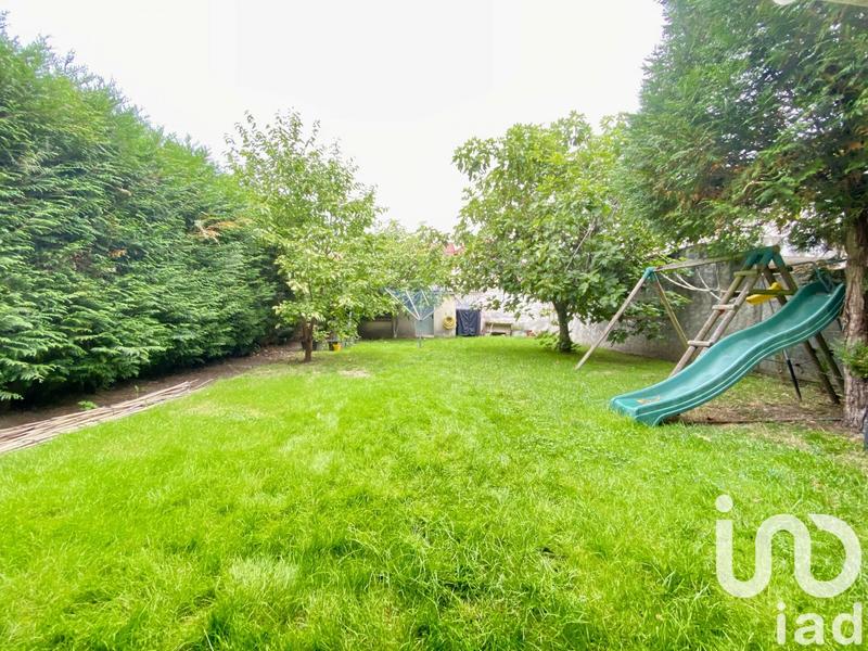 Maison - 210 m² - 9 pièces