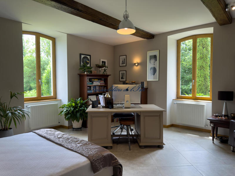 Maison - 295 m² - 8 pièces